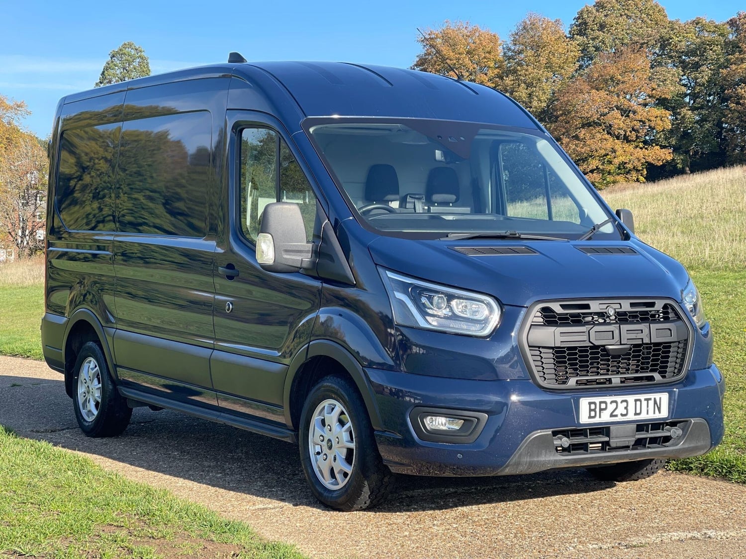 [ berth ]Ford Transit