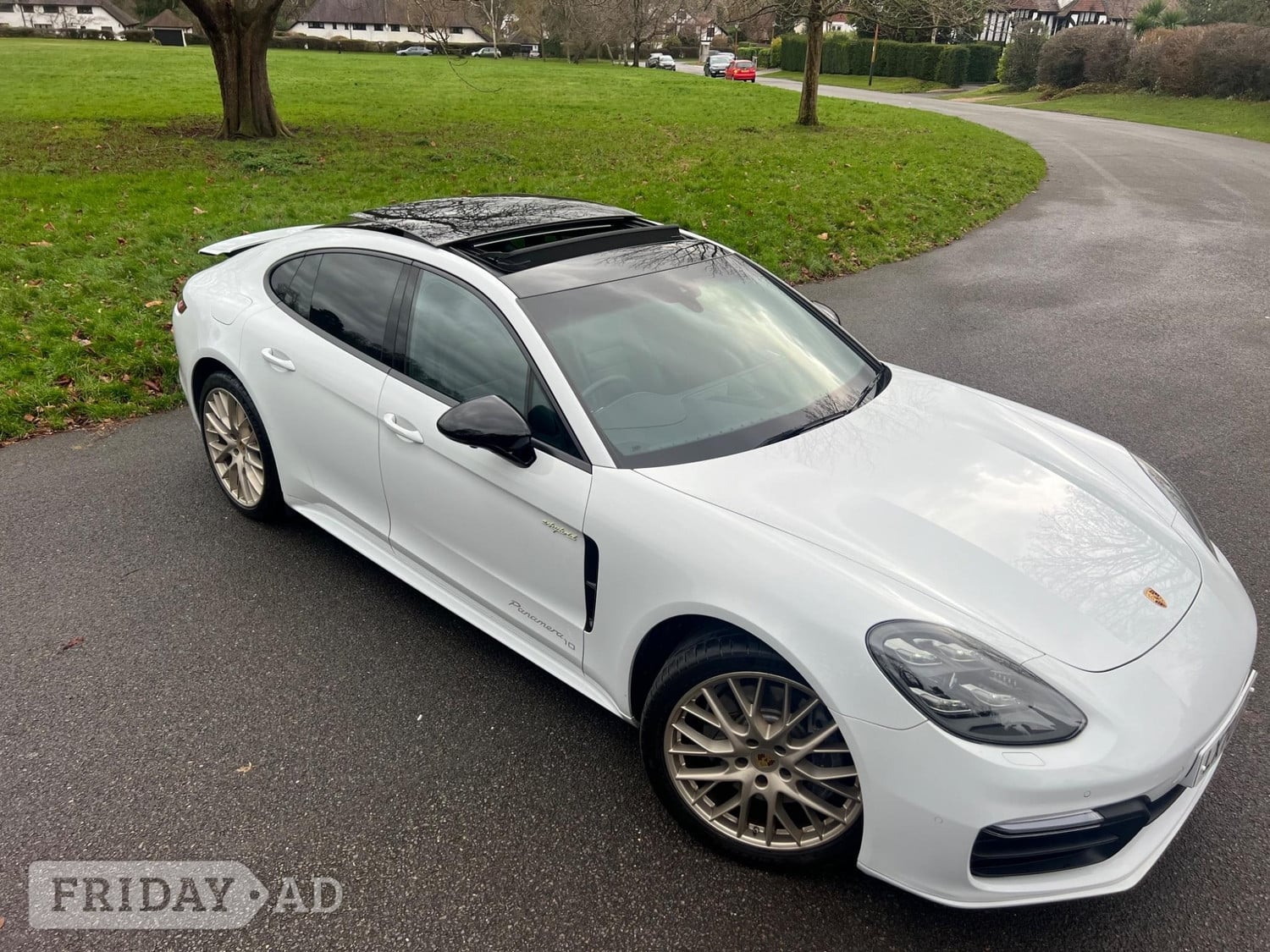 Porsche Panamera 2020 in Sutton