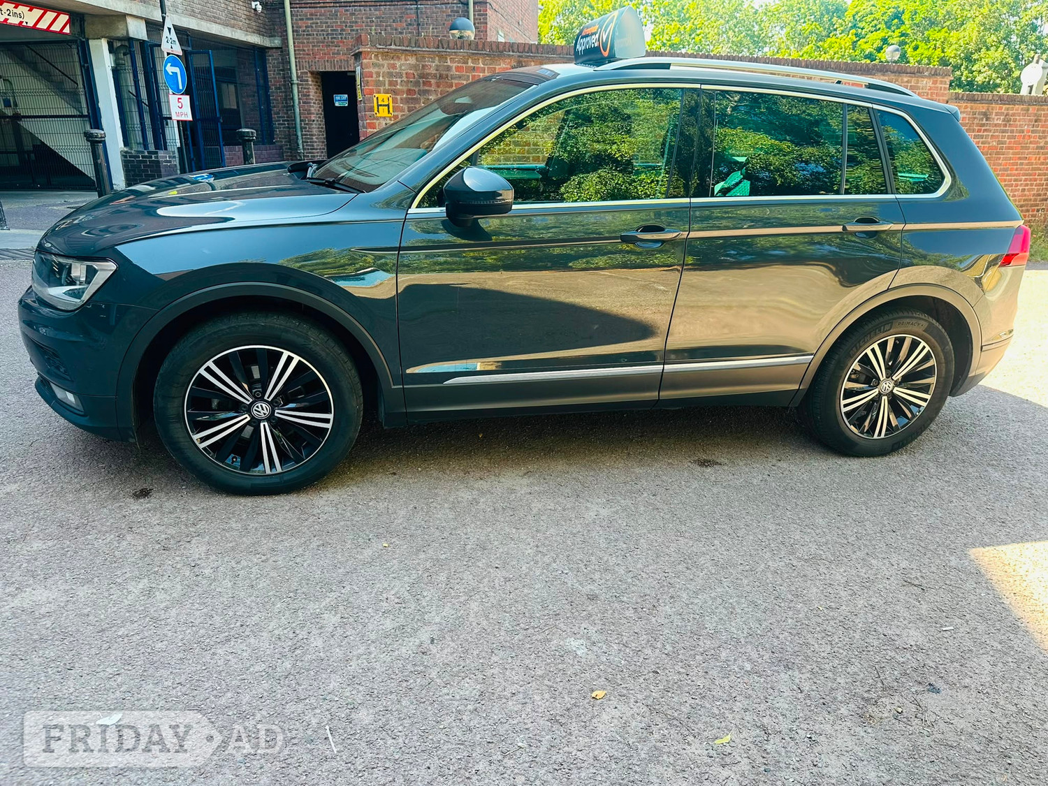 Volkswagen Tiguan 2019 - Cars in Gravesend