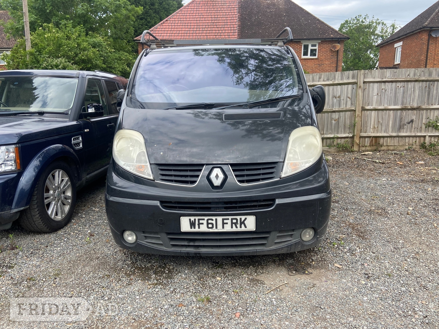 Renault Trafic Dorking