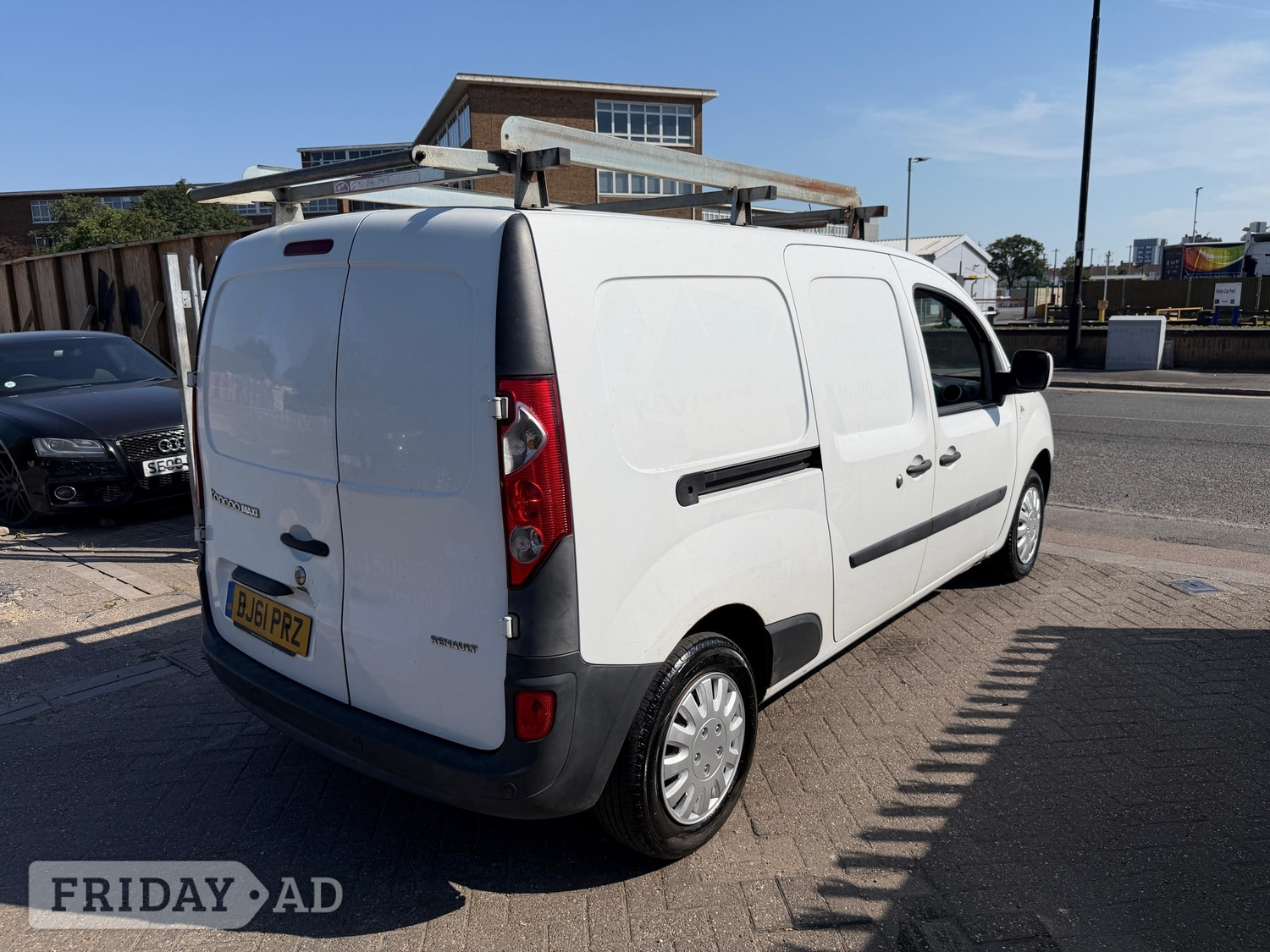 Renault Kangoo 2011 - Vans & Commercial Vehicles in Slough