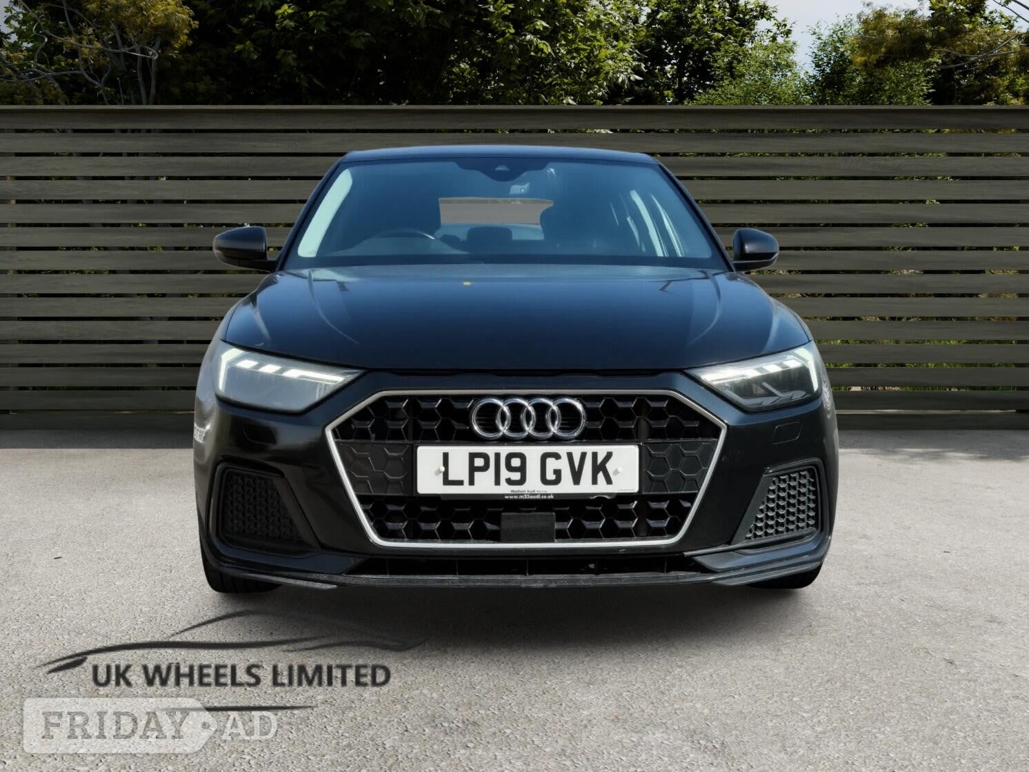 [ berth ]Audi A1
