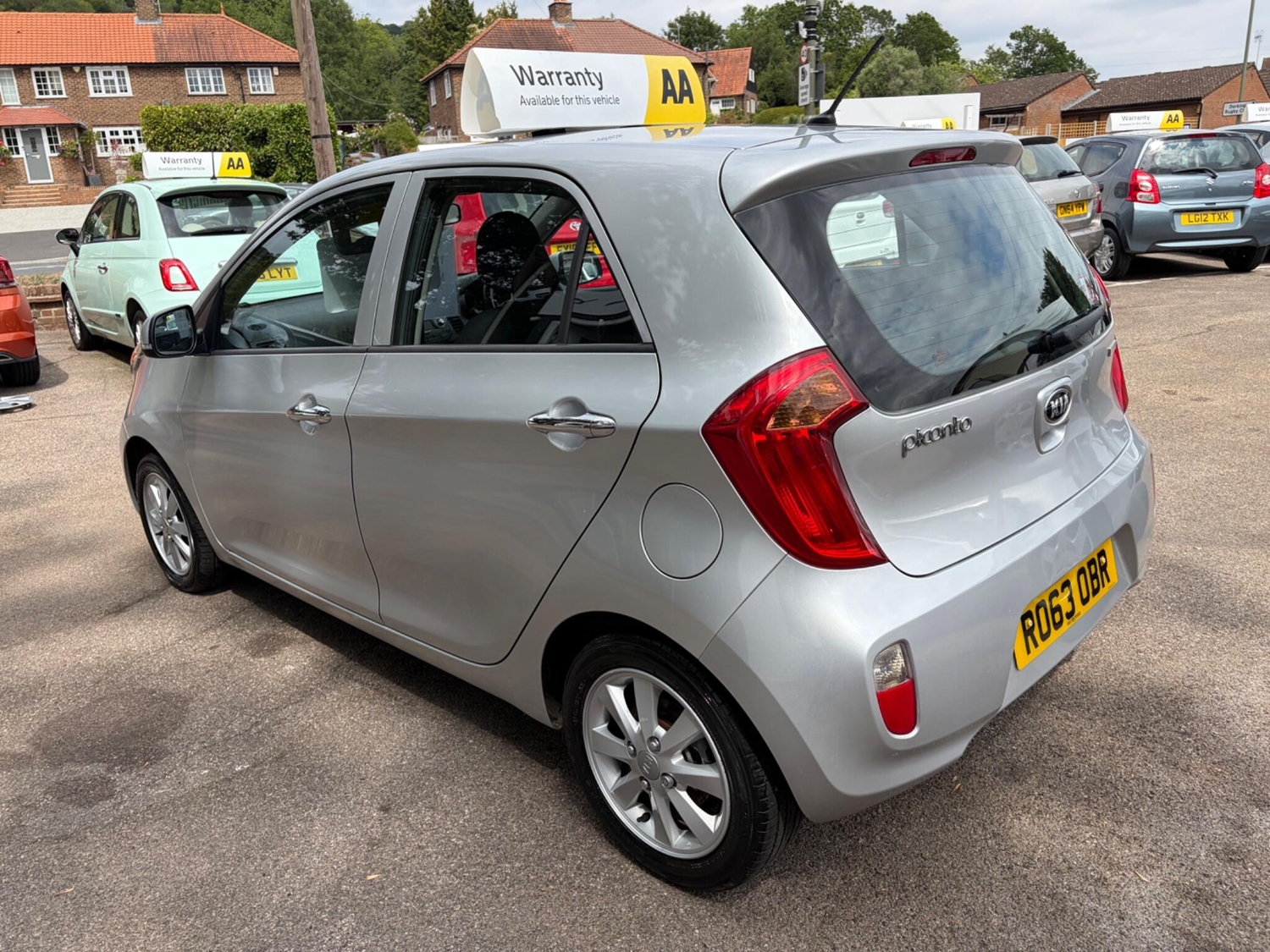 Kia Picanto 2013 - Cars