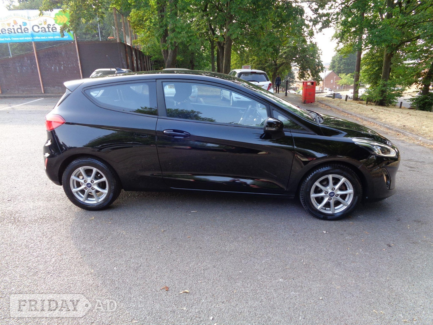 [ berth ]Ford Fiesta