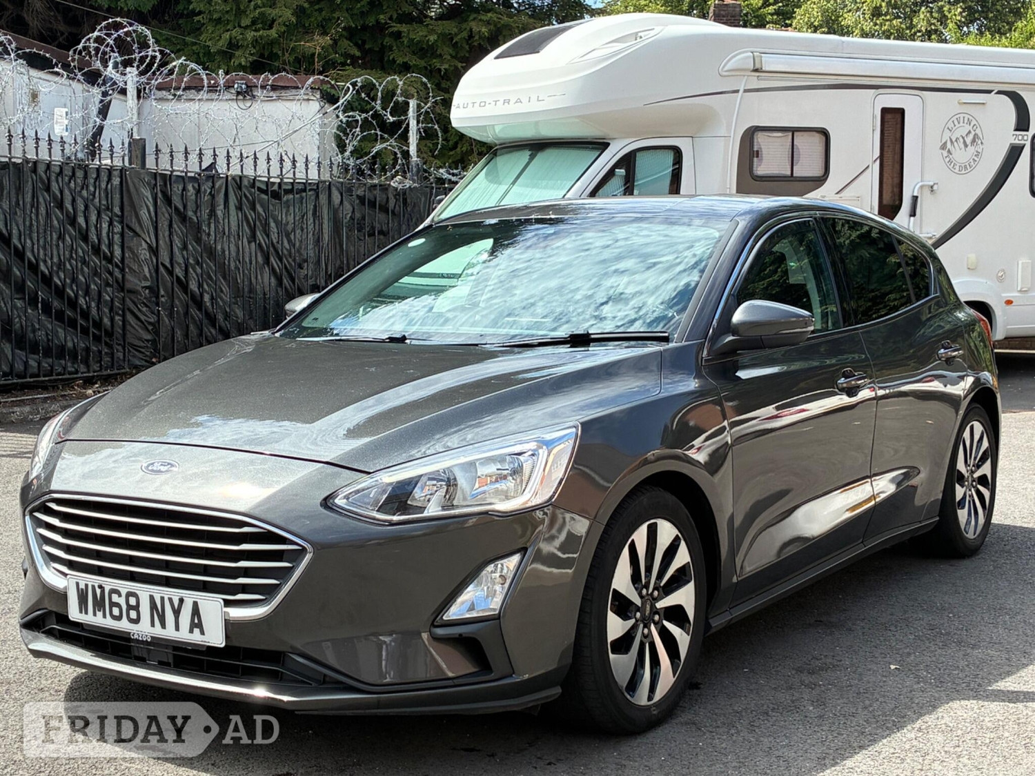 [ berth ]Ford Focus