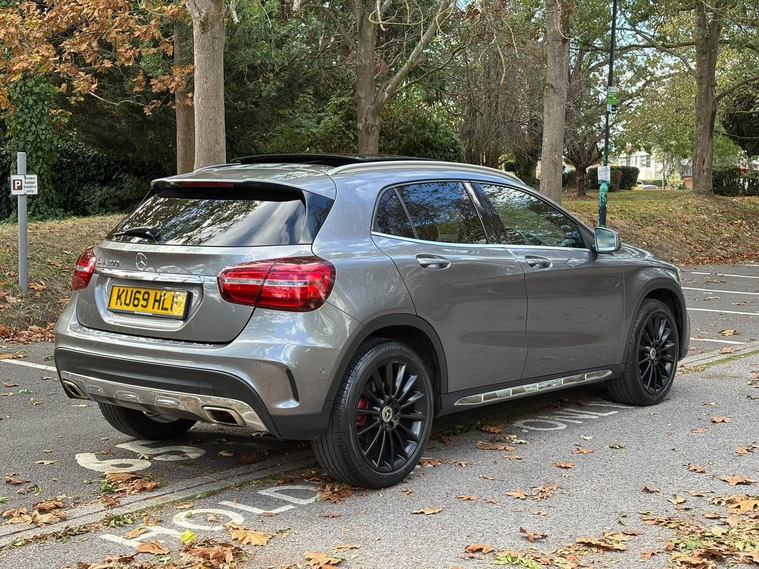 Mercedes-Benz GLA 2019 - Cars in Uxbridge