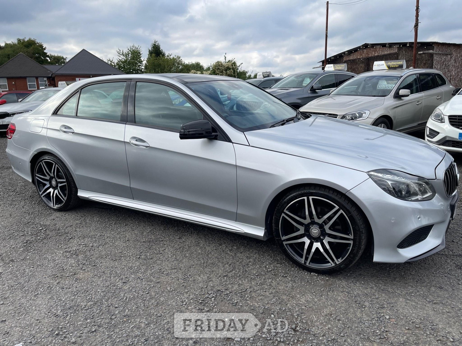 [ berth ]Mercedes-Benz E Class
