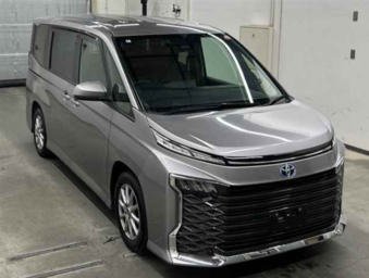 Toyota Voxy 2022