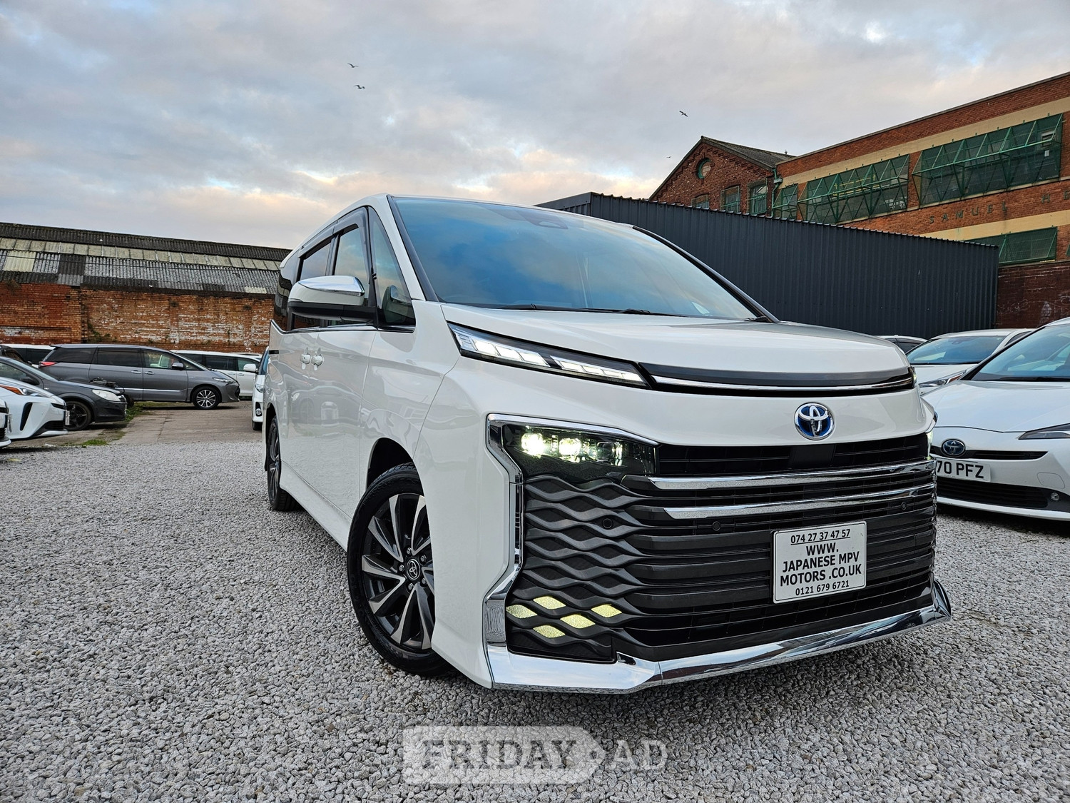 Toyota Voxy 2022 in Birmingham