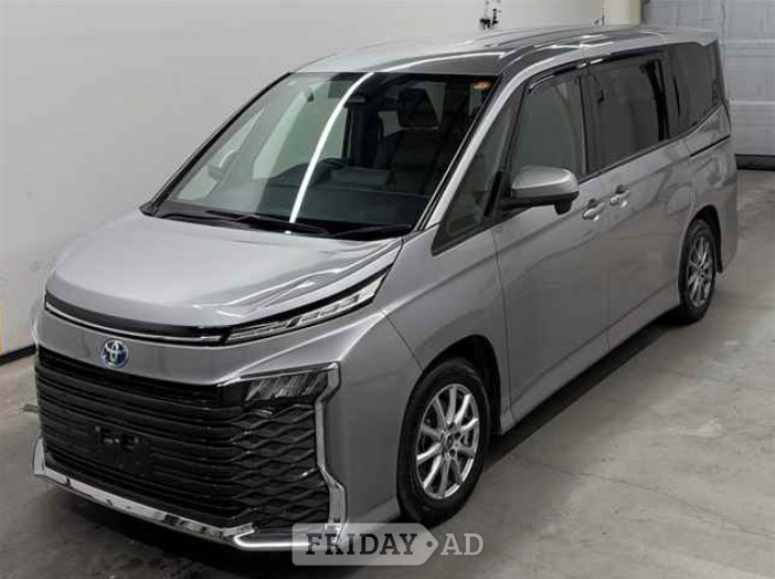 Toyota Voxy 2022 - Cars