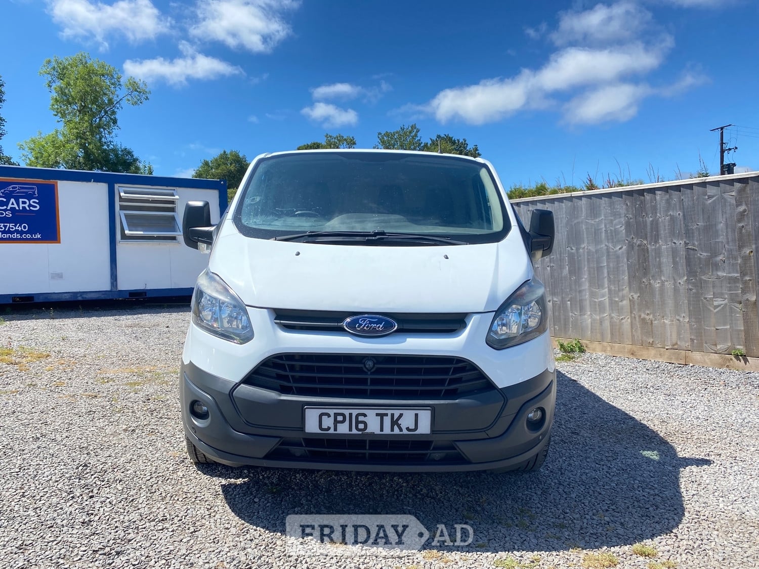 [ berth ]Ford Transit Custom