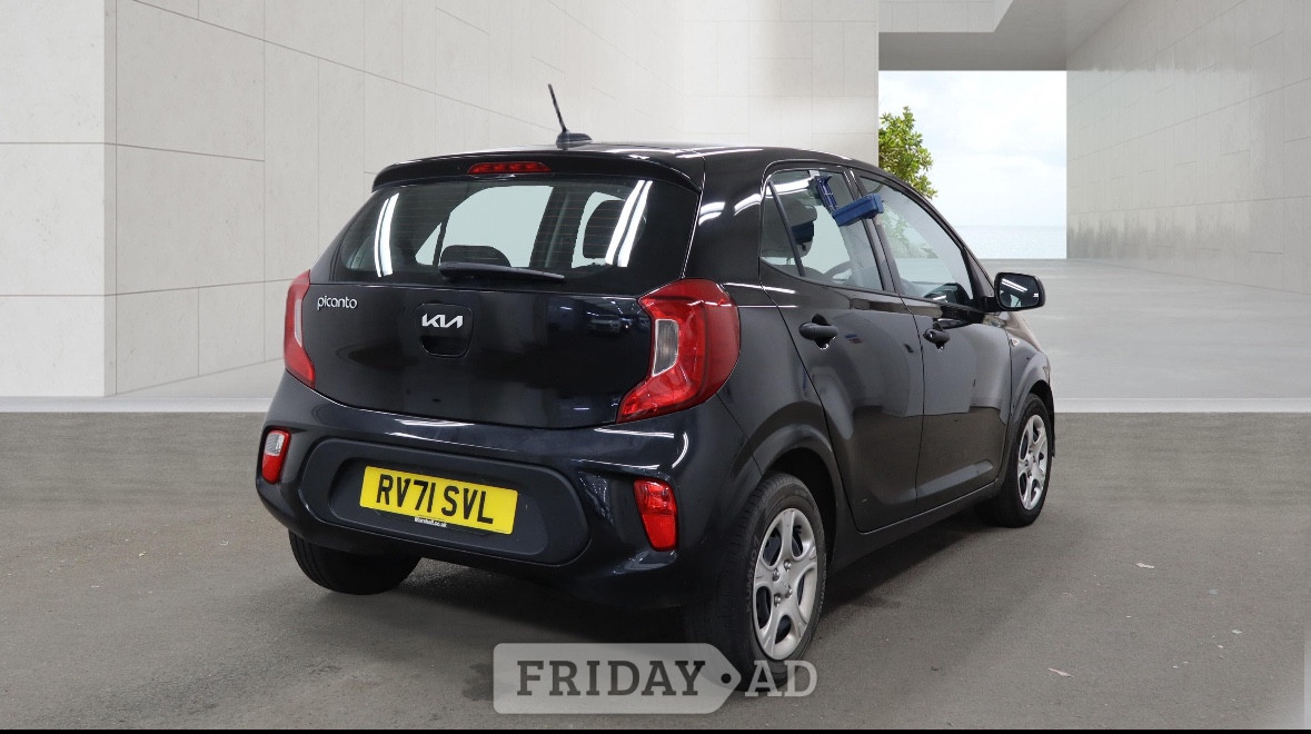 Kia Picanto 2021 - Cars in Ashford