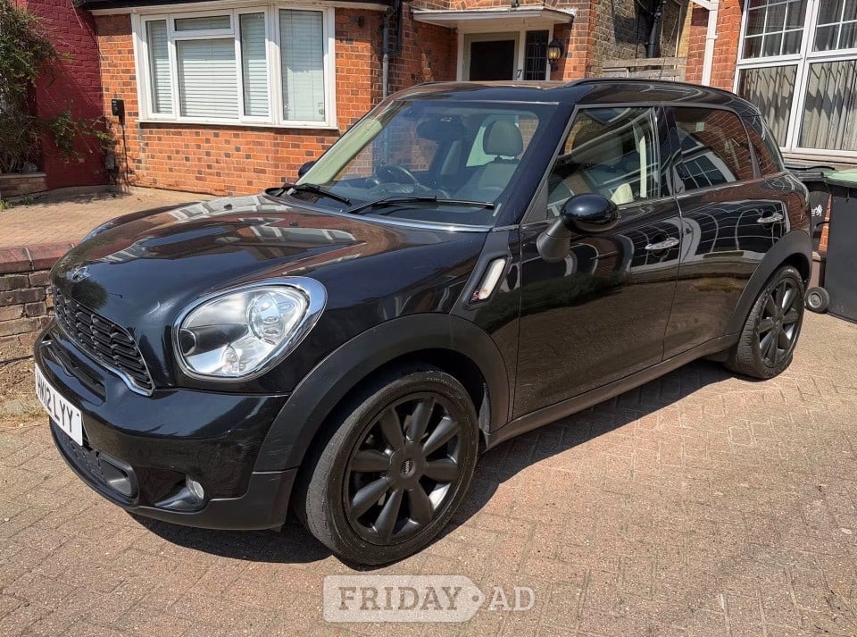 [ berth ]Mini Countryman