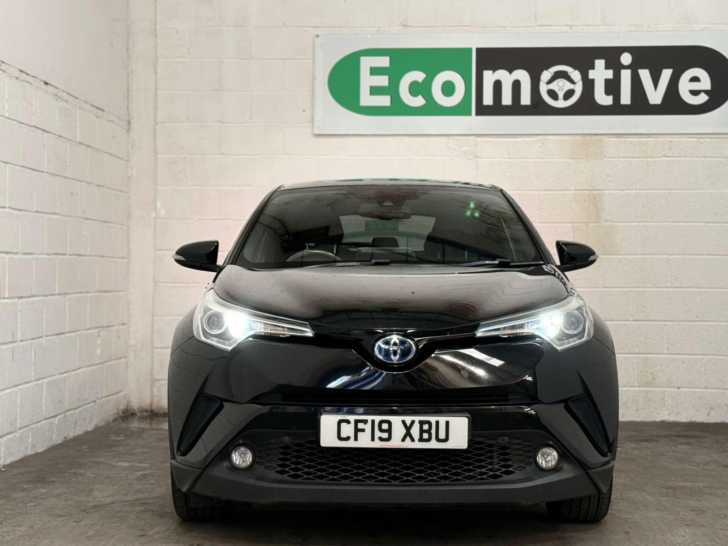 Toyota C-HR 2019 - Cars