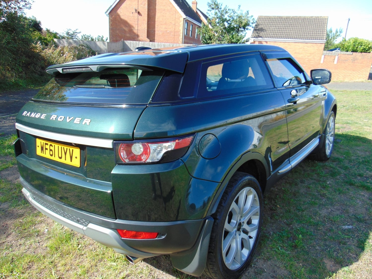[ berth ]Land Rover Range Rover Evoque
