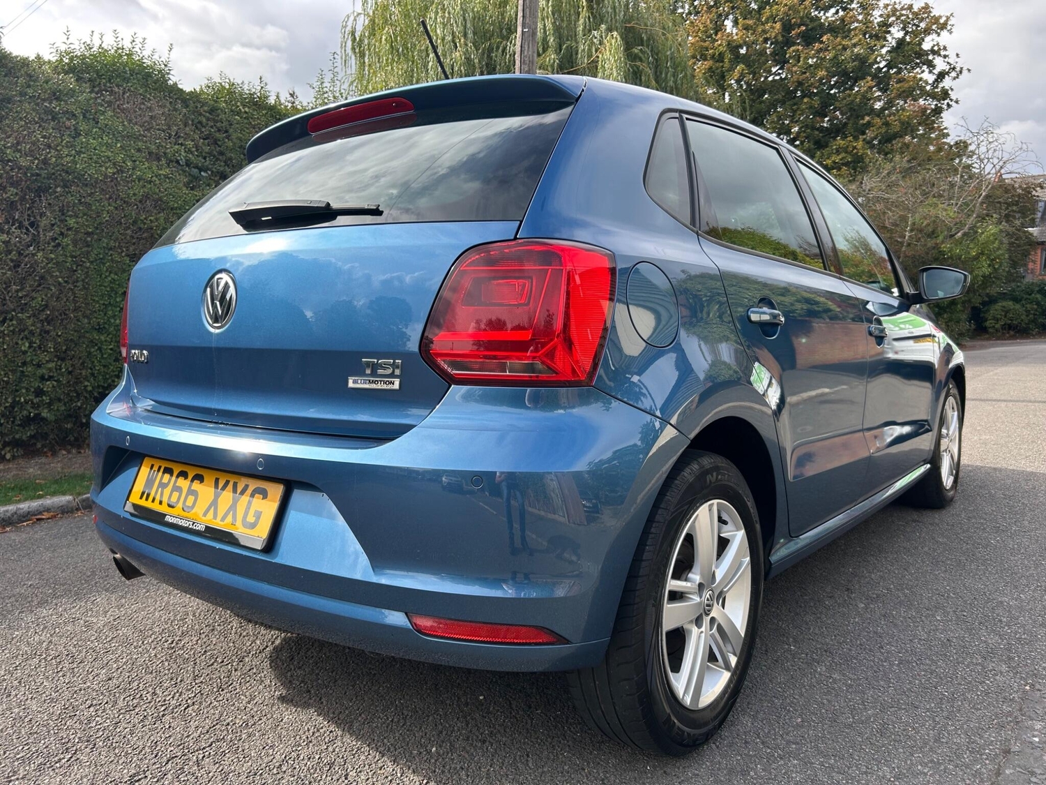 Volkswagen Polo 2016 - Cars in Croydon