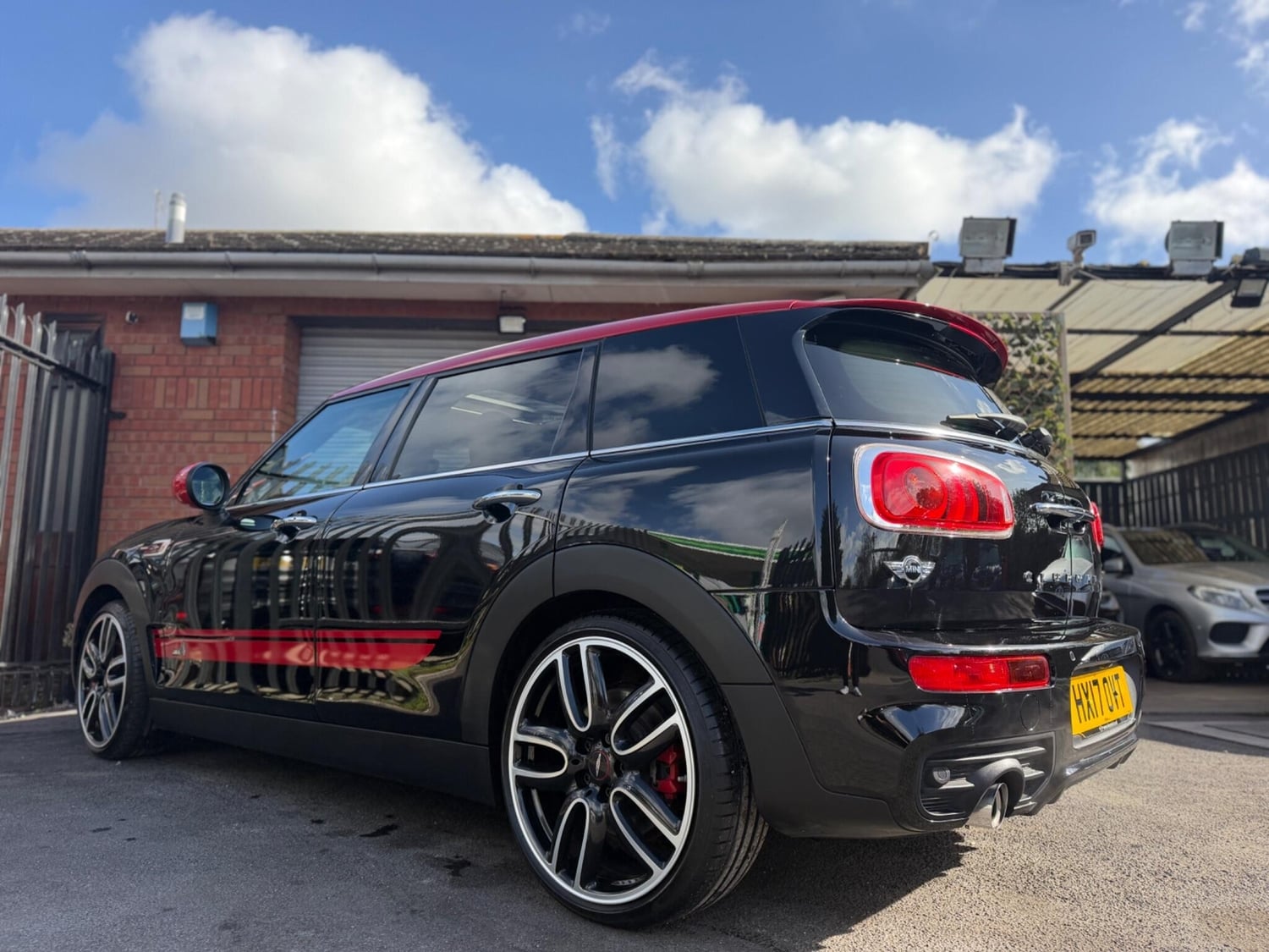 Mini Clubman 2017 - Cars in Swindon