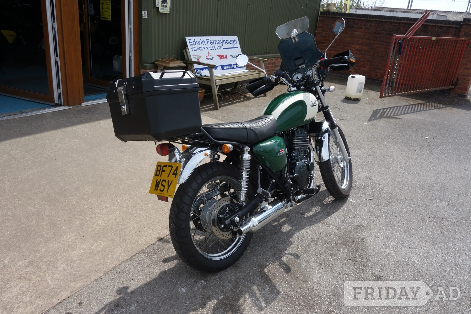[ berth ]Mash Motorcycles 