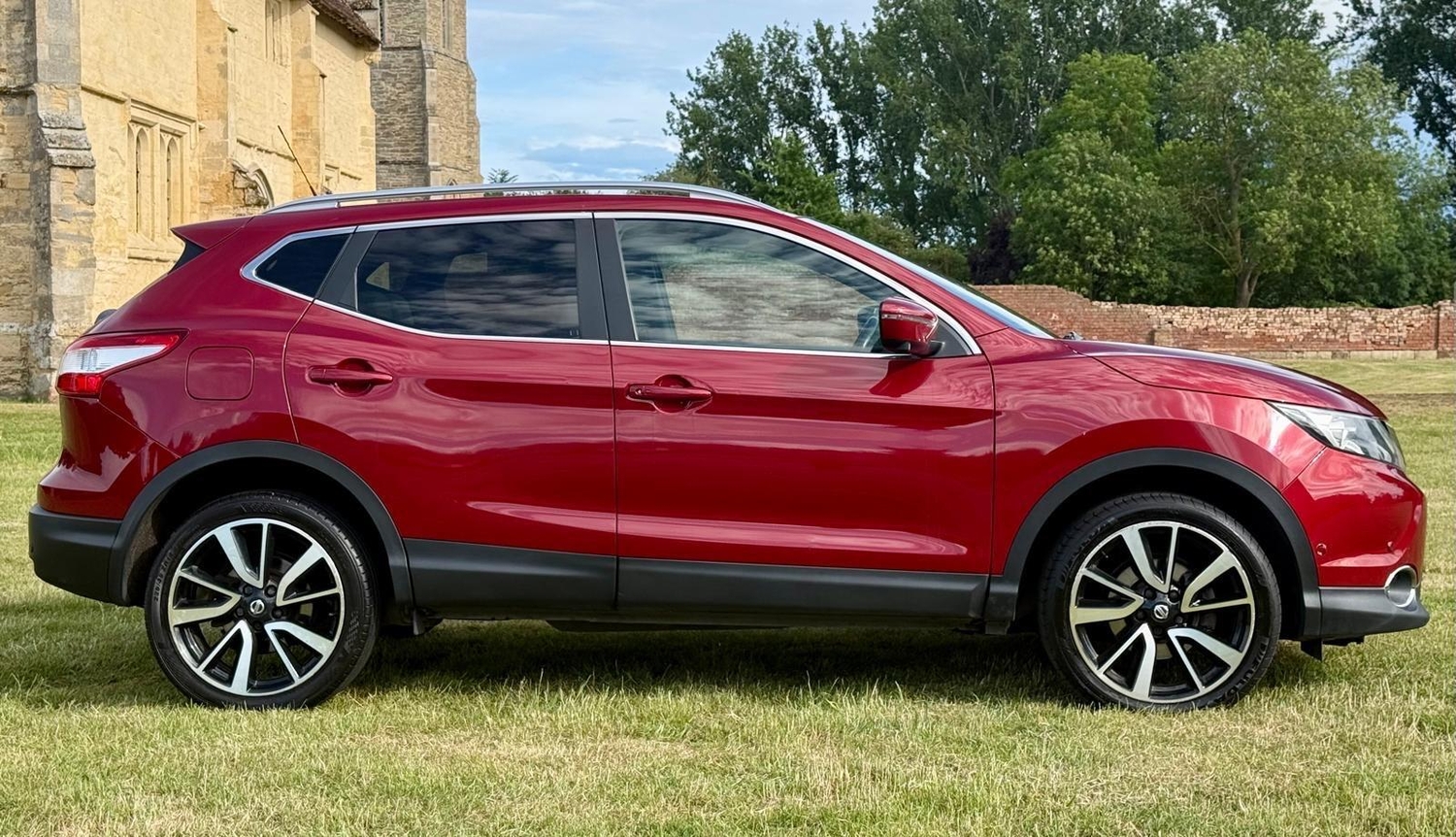 [ berth ]Nissan Qashqai