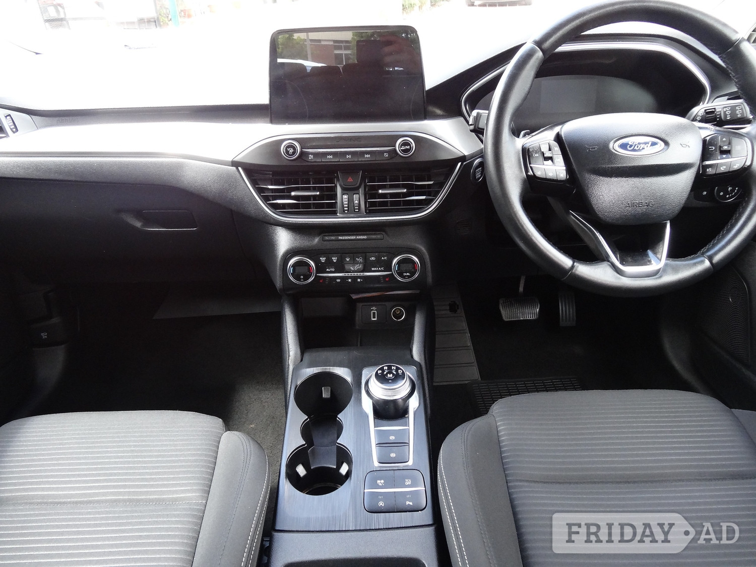 [ berth ]Ford Focus