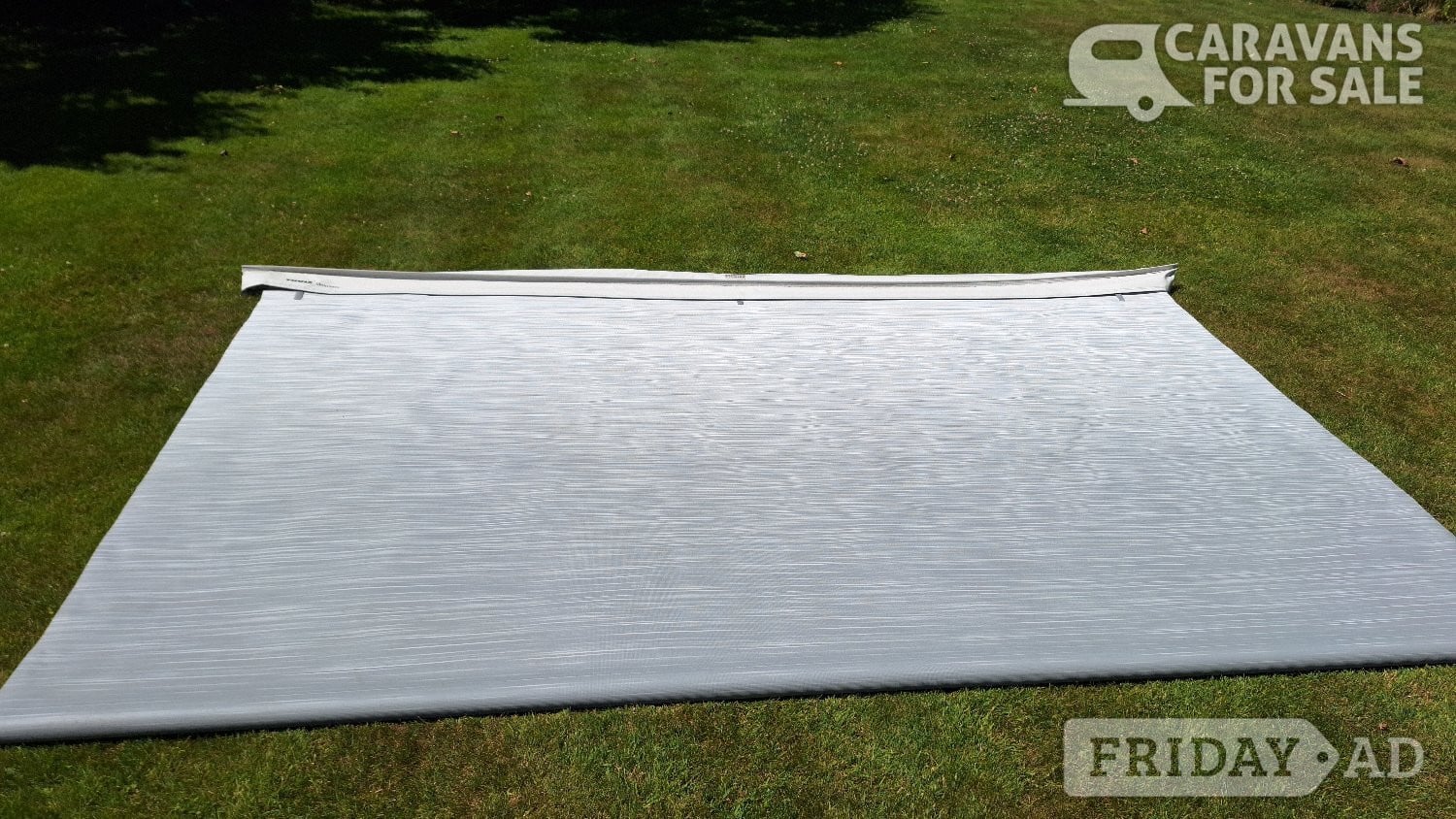 Thule Omnistor 4mx2.5m - Grey