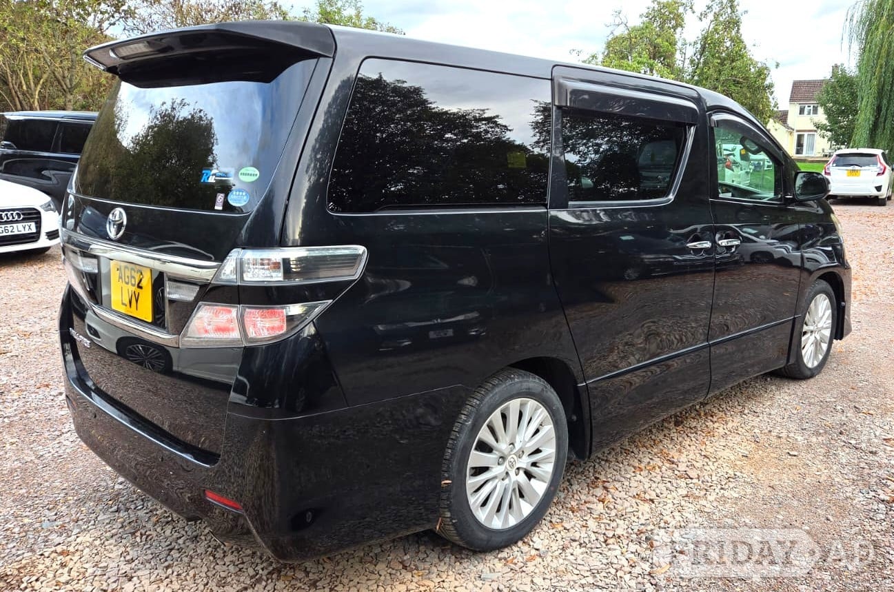 Toyota Vellfire 2012 - Cars in March