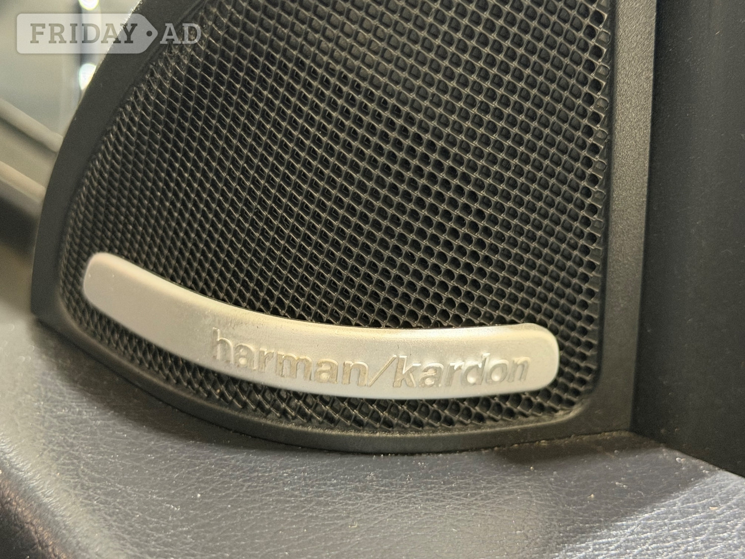 [ berth ]Mercedes-Benz CLA Class