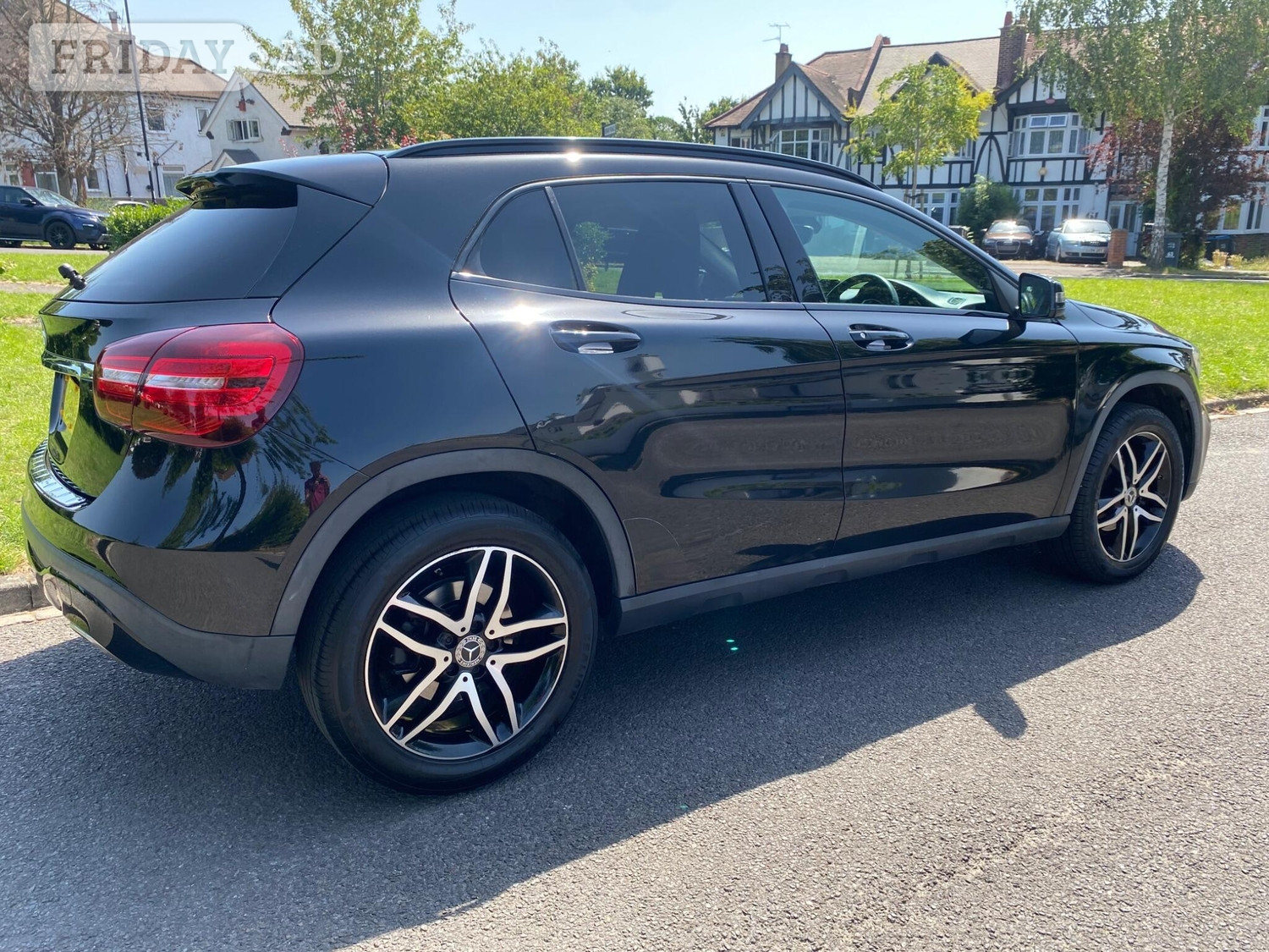 Mercedes-Benz GLA 2019 - Cars