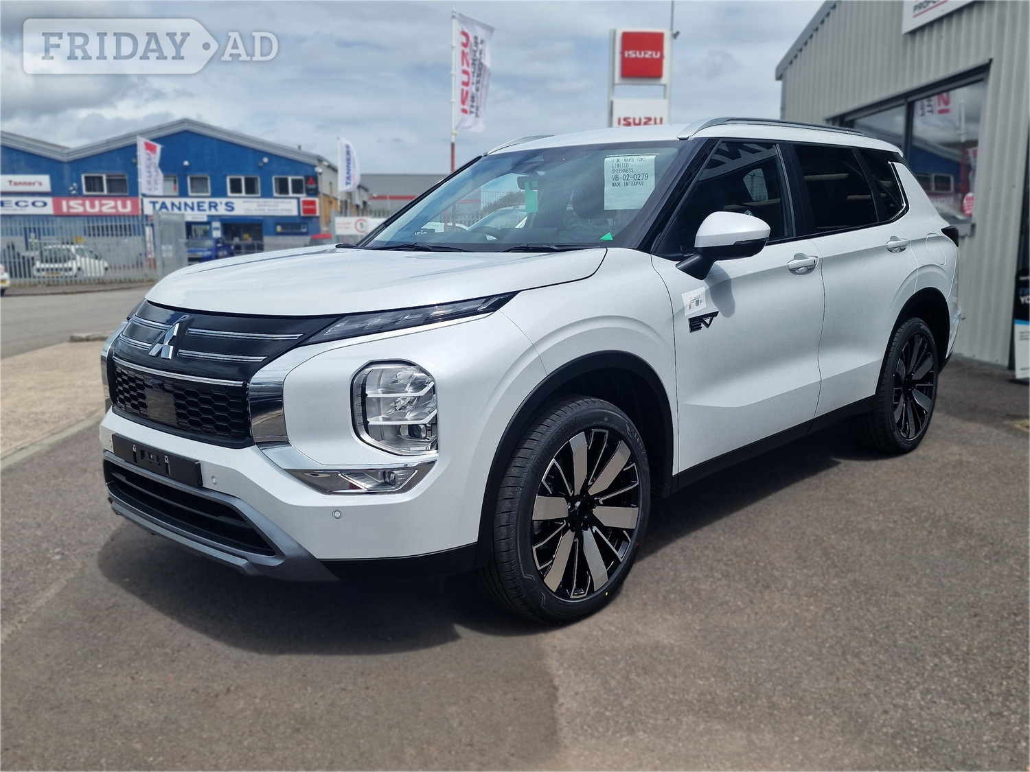 [ berth ]Mitsubishi Outlander