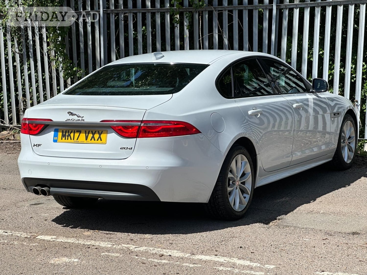 Jaguar XF 2017 - Cars in Cardiff
