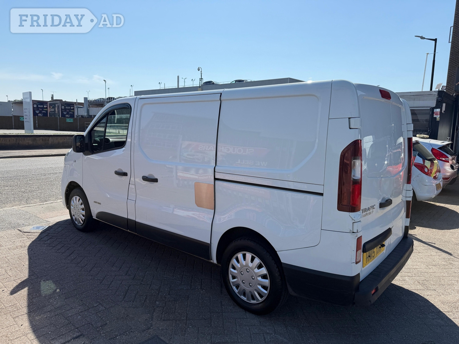 [ berth ]Renault Trafic