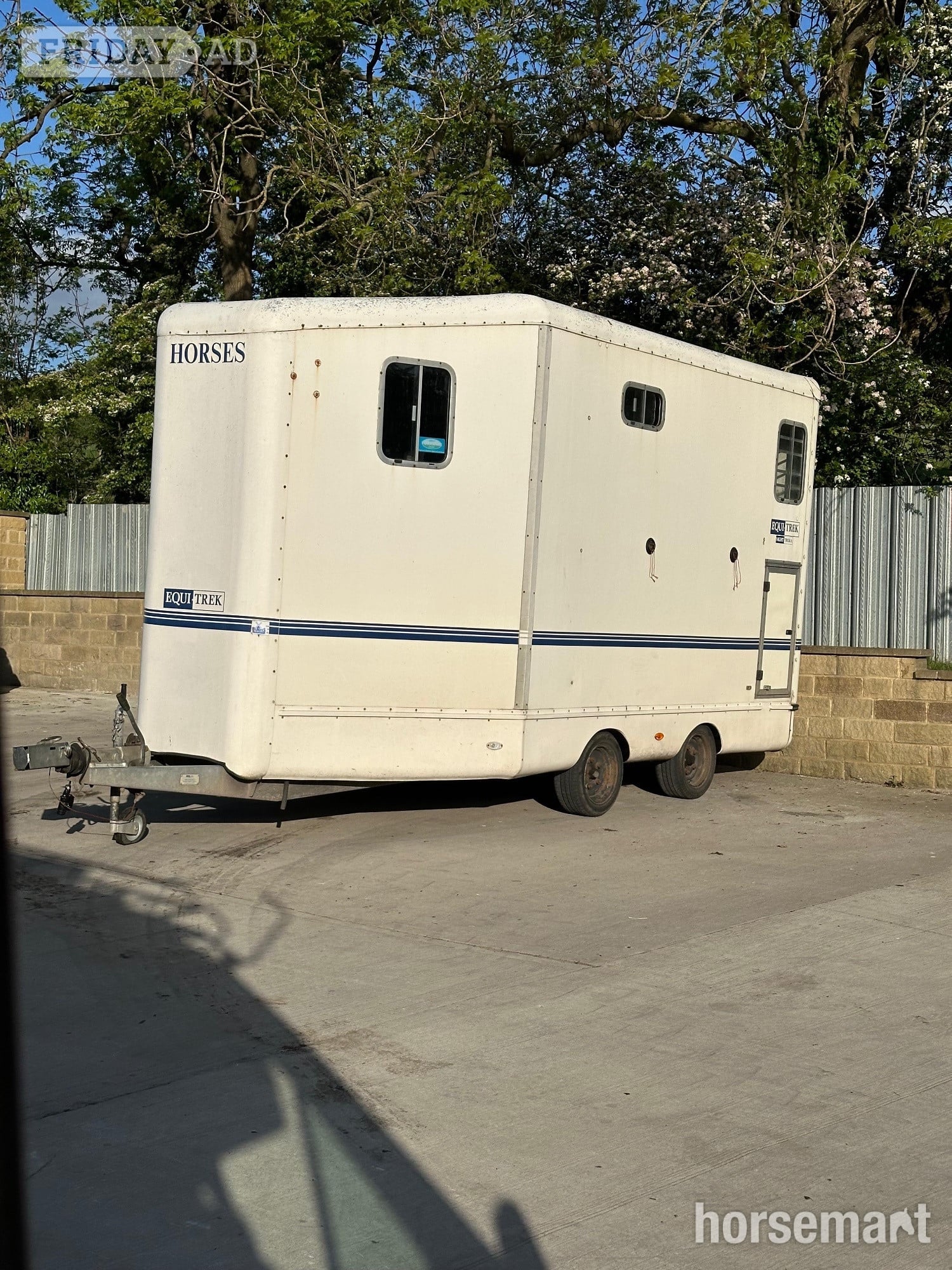 Equi-Trek Night-Treka  Horse Trailer in Gildersome
