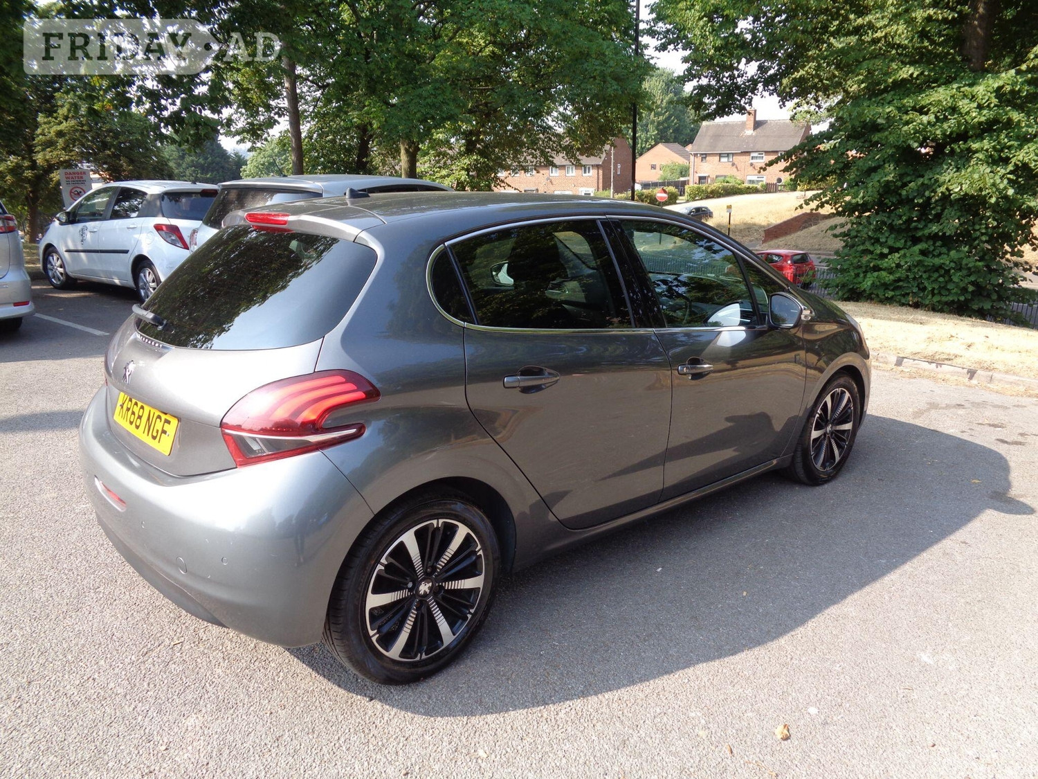 Peugeot 208 2019 - Cars