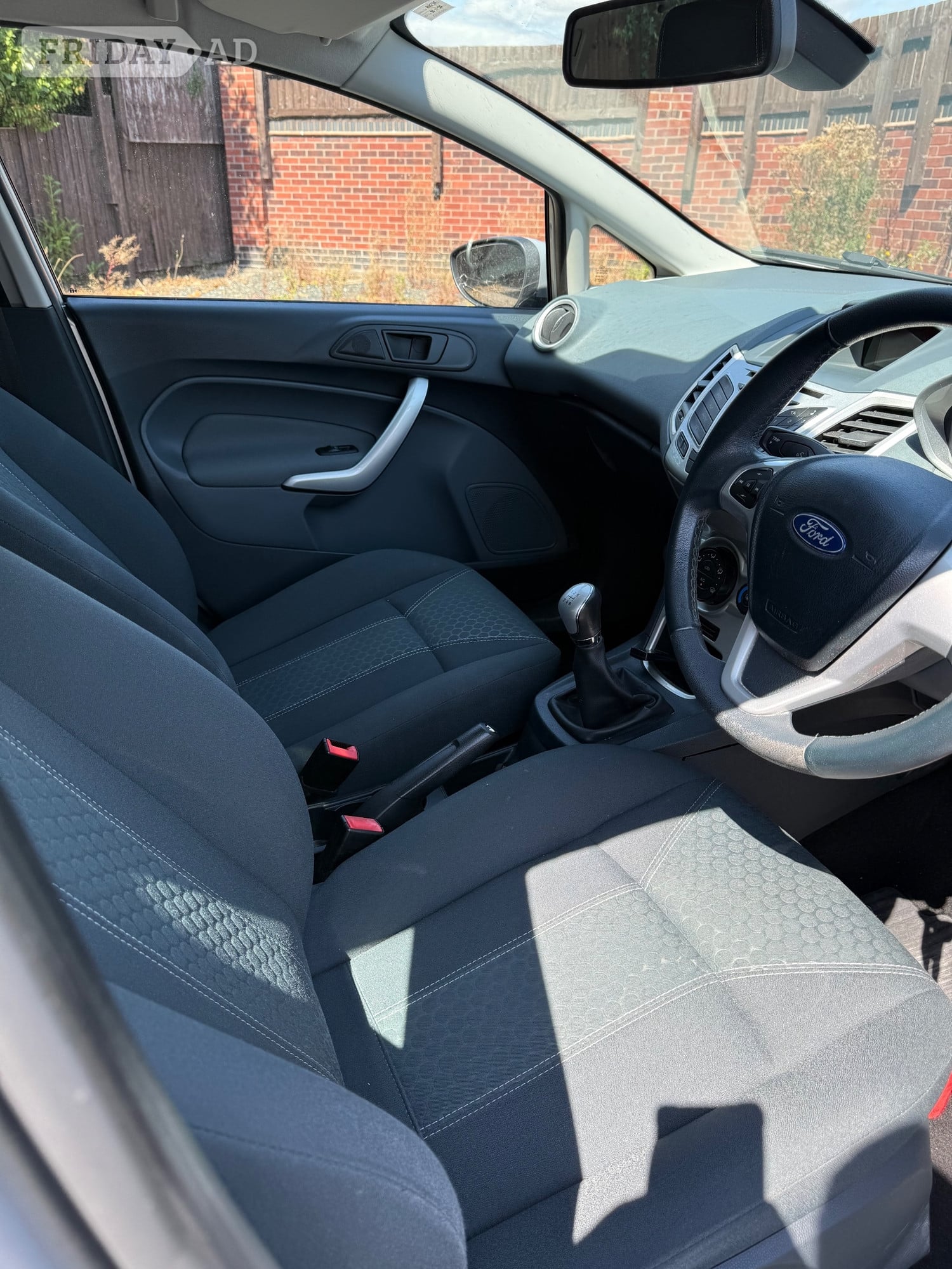 [ berth ]Ford Fiesta