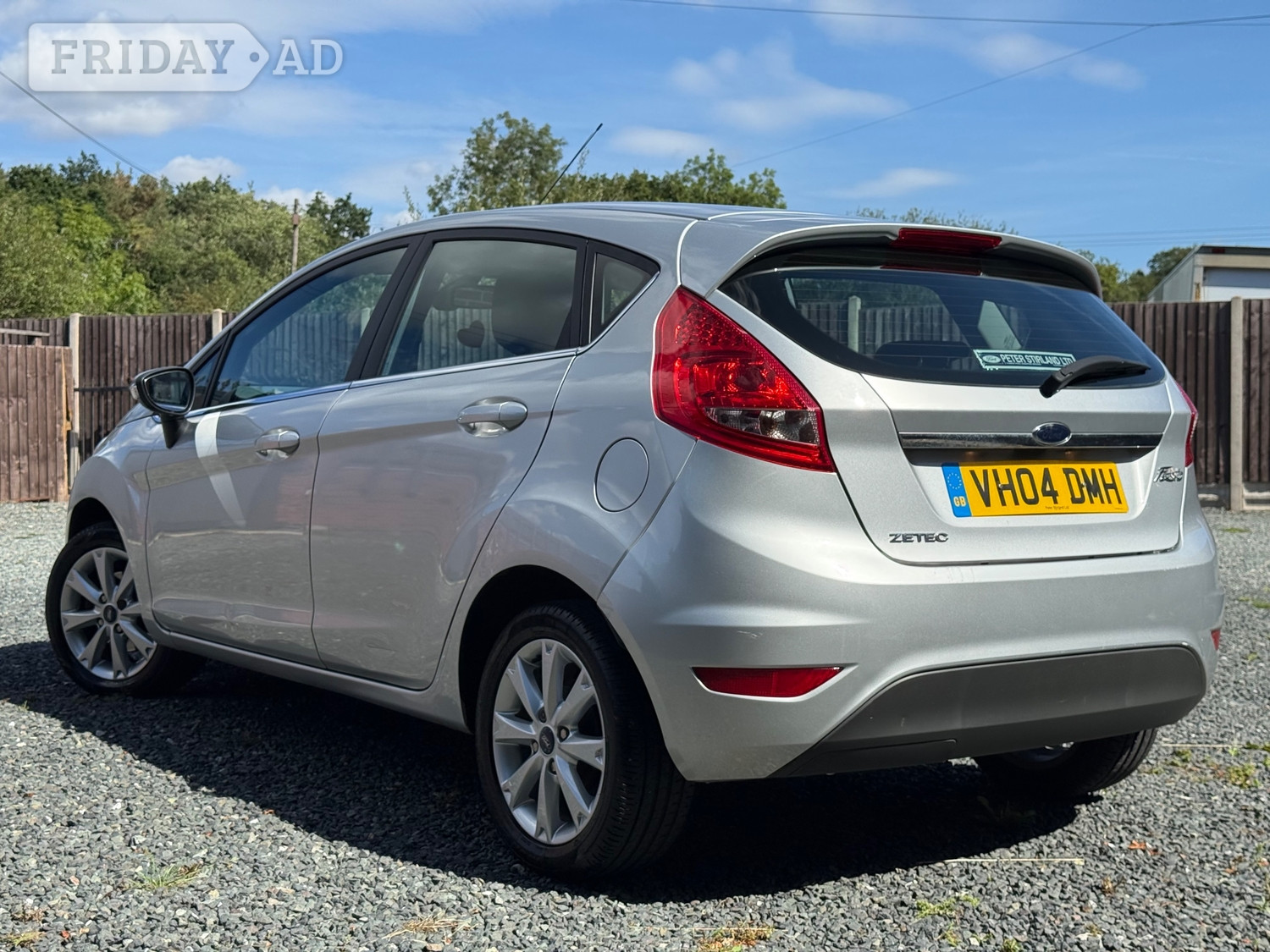 [ berth ]Ford Fiesta