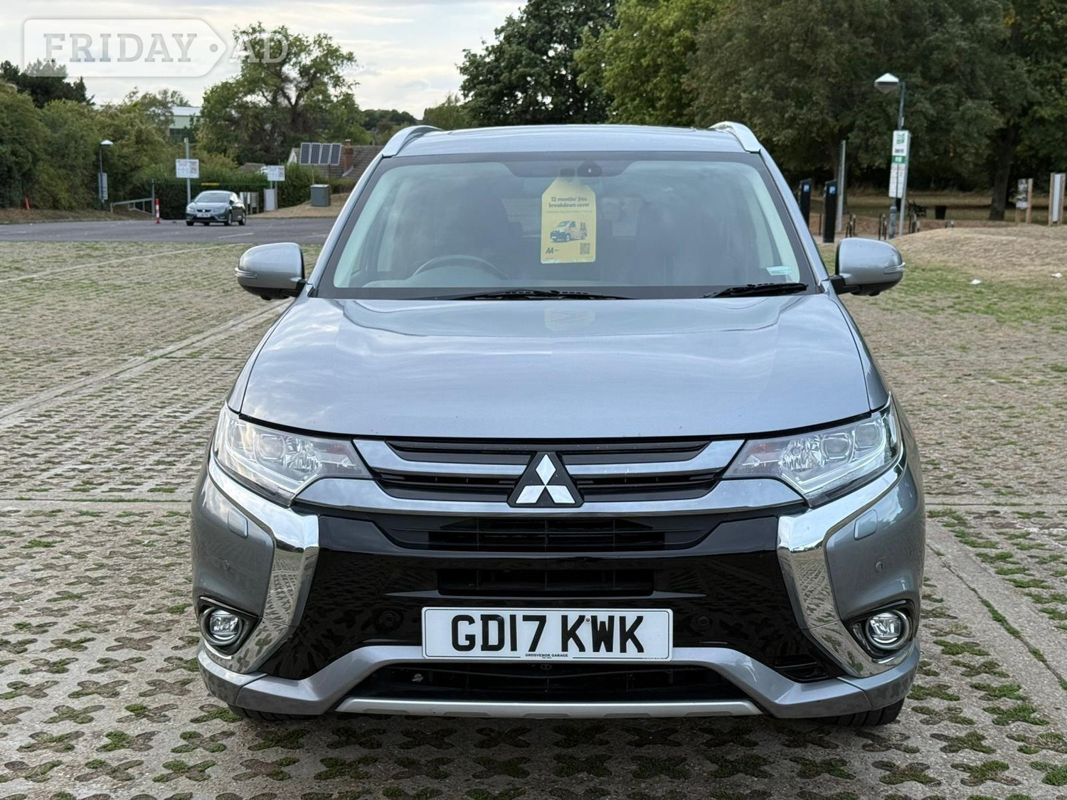 [ berth ]Mitsubishi Outlander