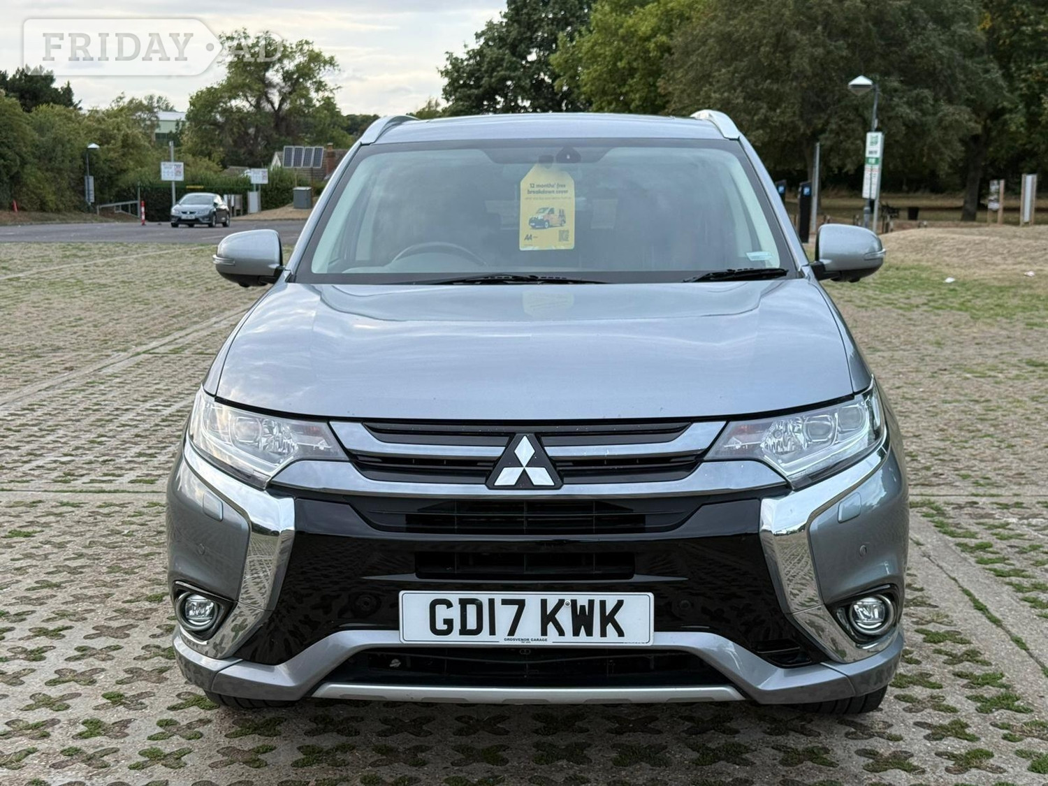 Mitsubishi Outlander 2017 - Cars in Swanley