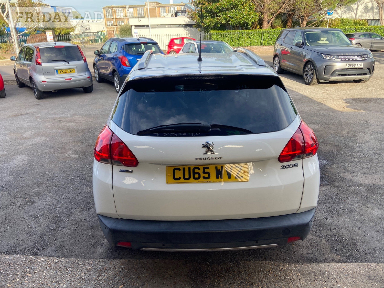 [ berth ]Peugeot 2008