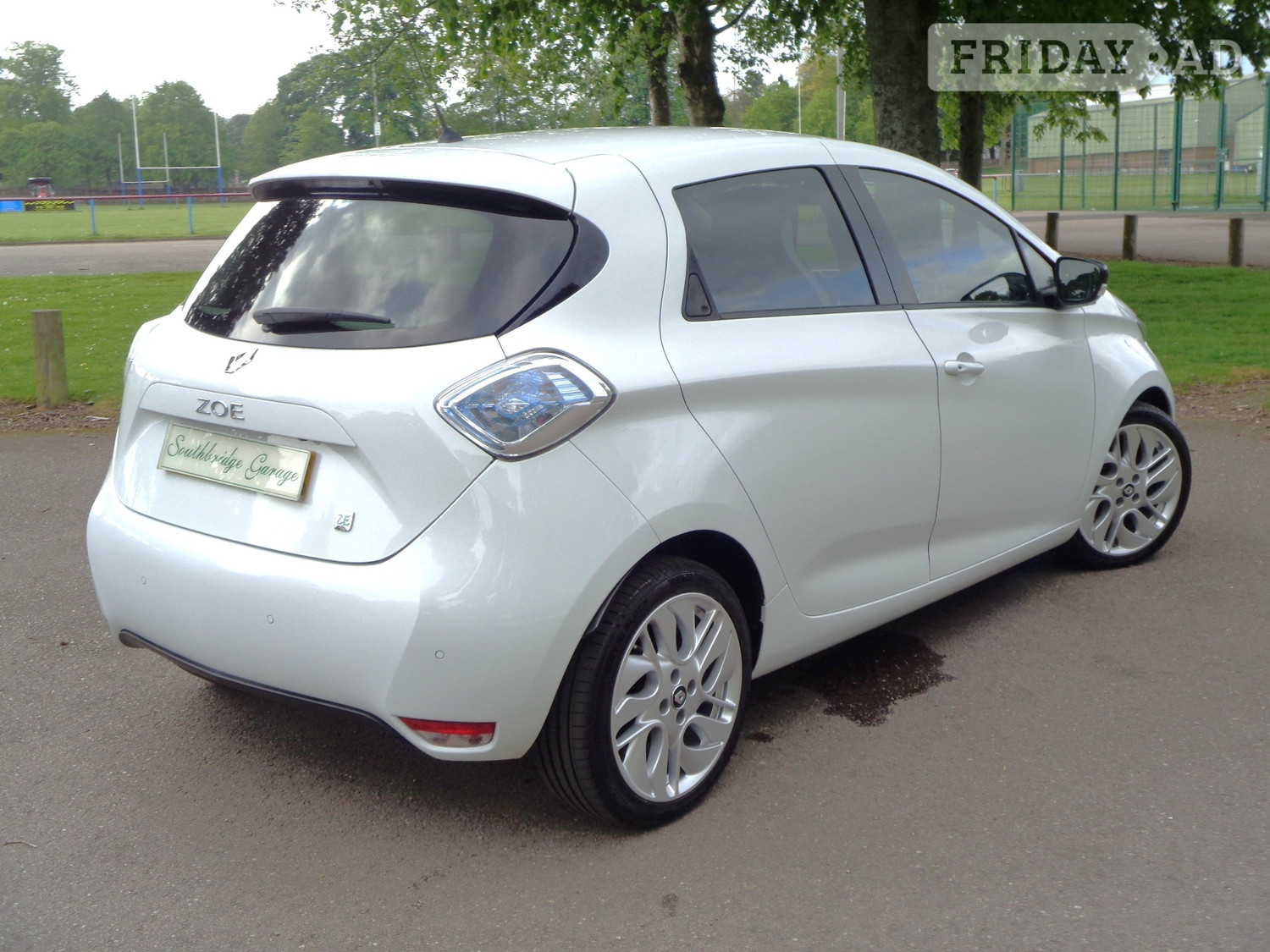 [ berth ]Renault Zoe