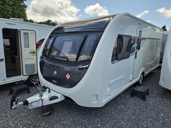 Swift Challenger X 880 2020