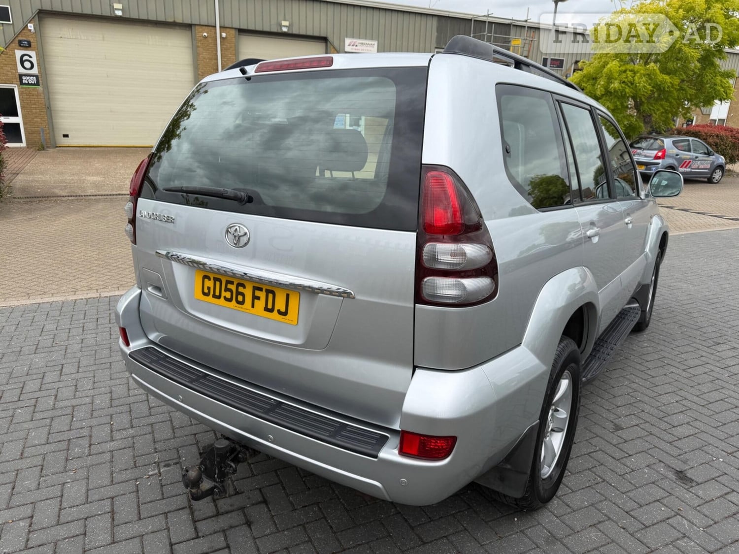 Toyota Land Cruiser 2006 - Cars in Gillingham