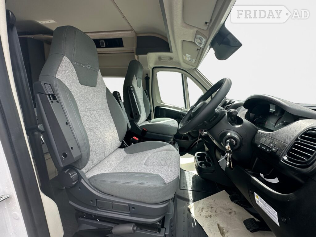 Auto-Trail Expedition 68 XL Llanelli