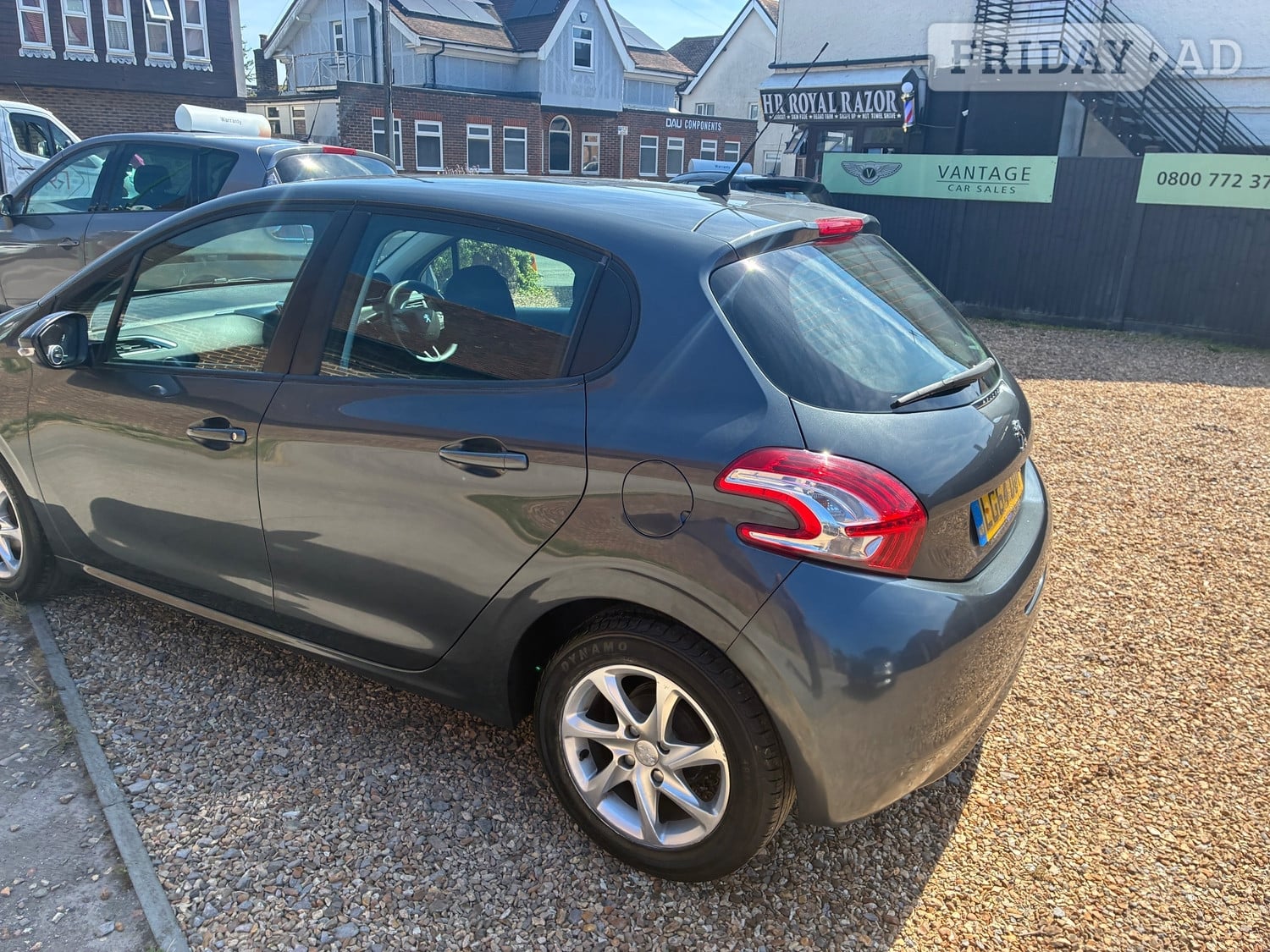 Peugeot 208 2014 - Cars in Bognor Regis