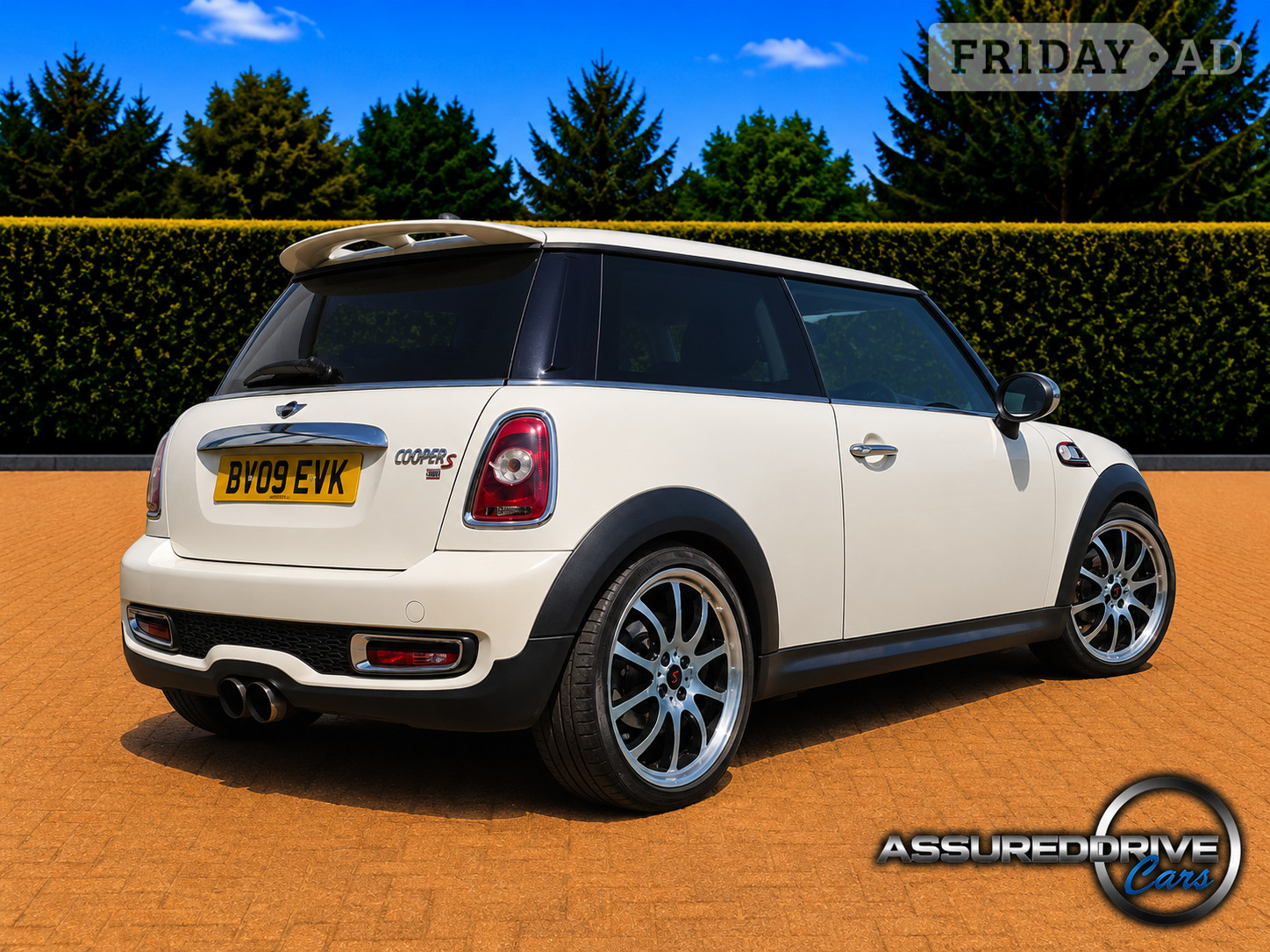 [ berth ]Mini Hatch