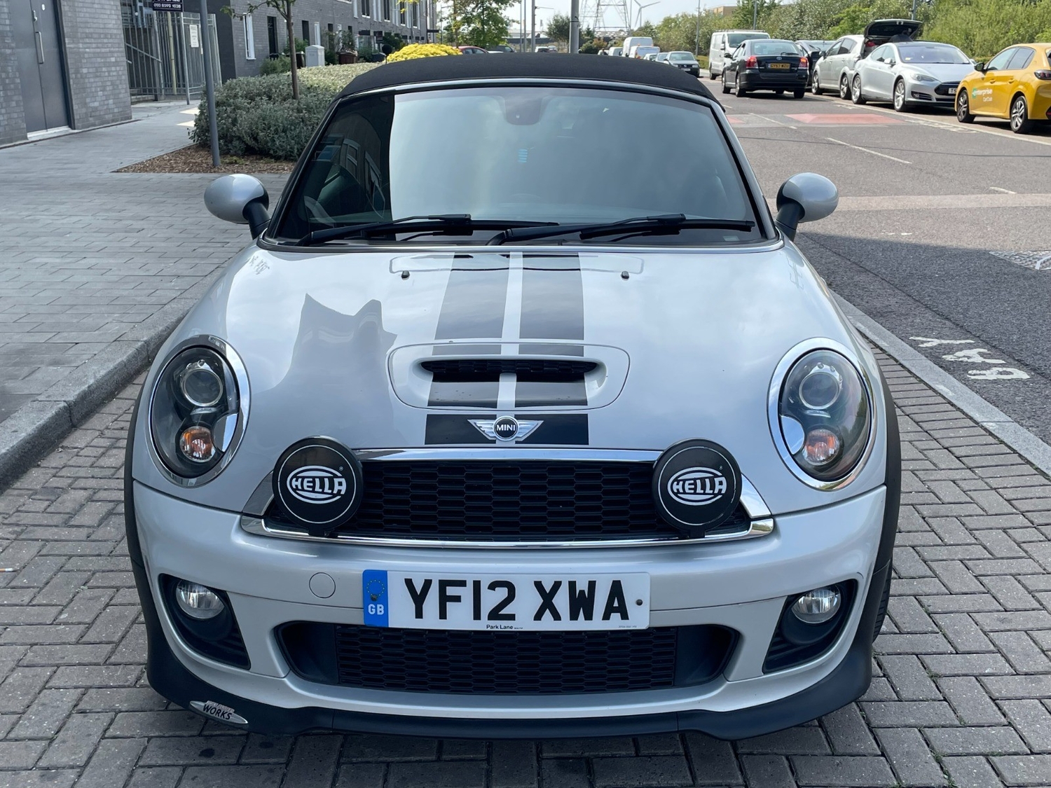 [ berth ]Mini Roadster