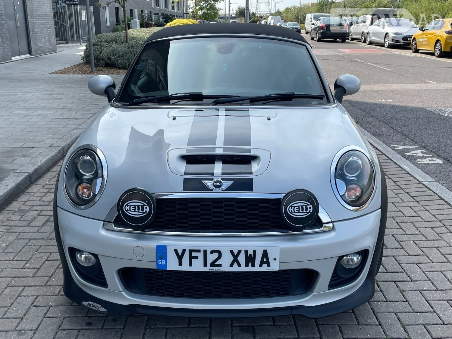 [ berth ]Mini Roadster