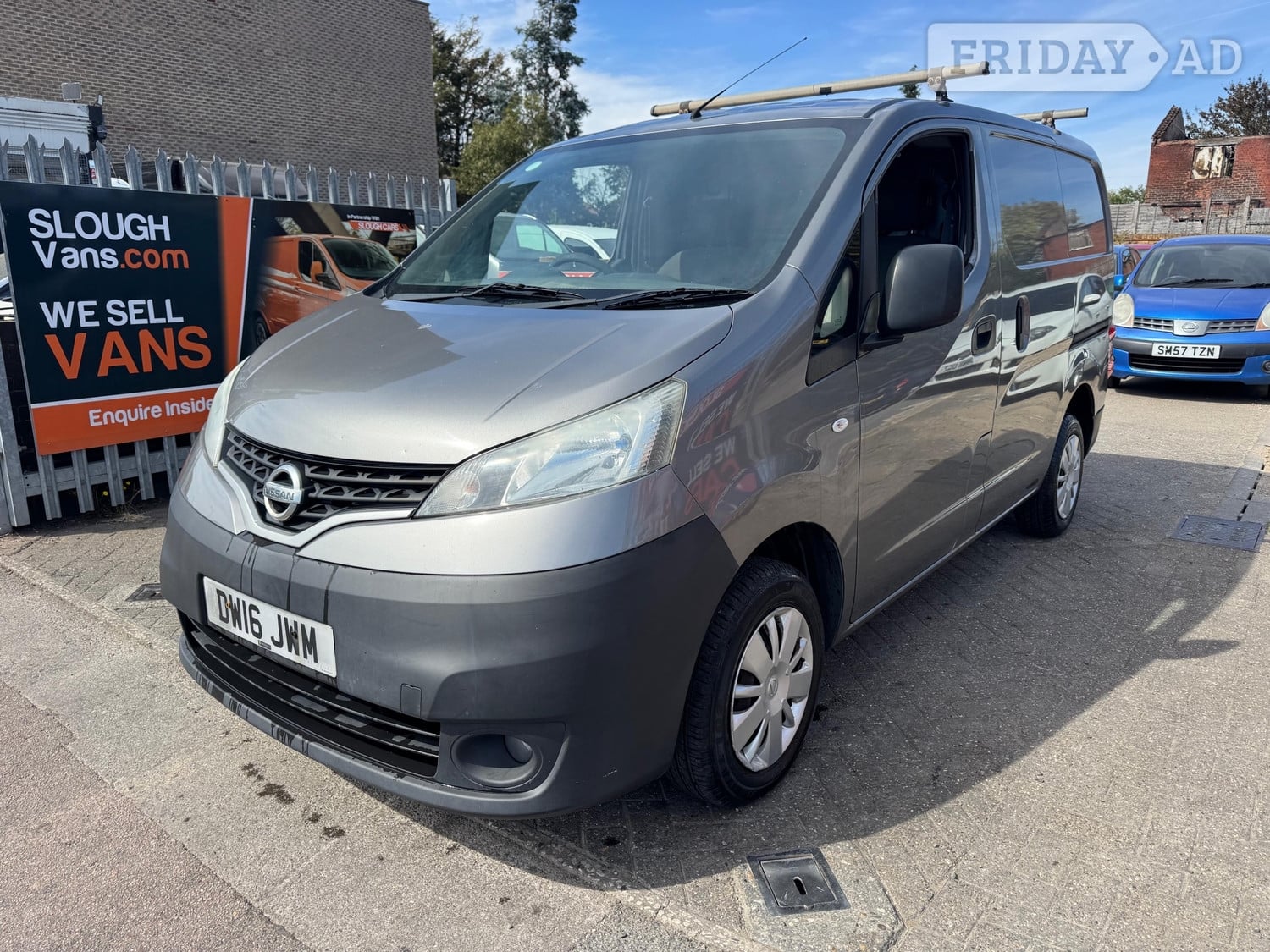 Nissan NV200 2016 in Slough