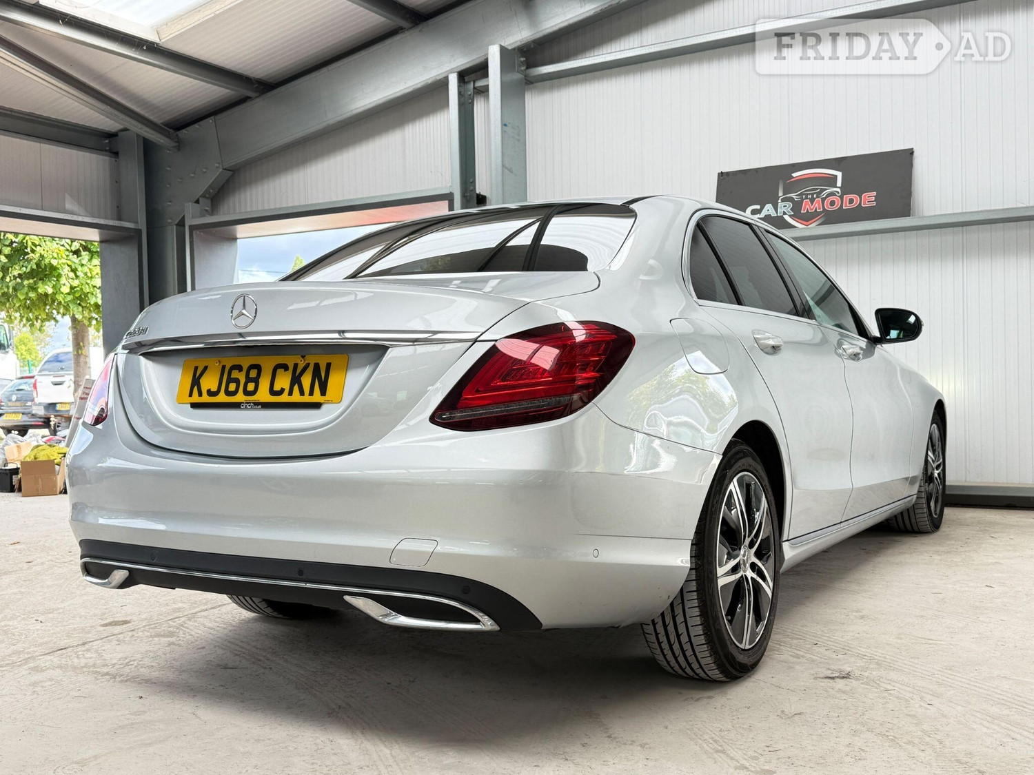 Mercedes-Benz C Class 2018 - Cars in Hillingdon