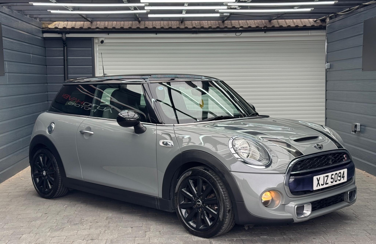 [ berth ]Mini Hatch