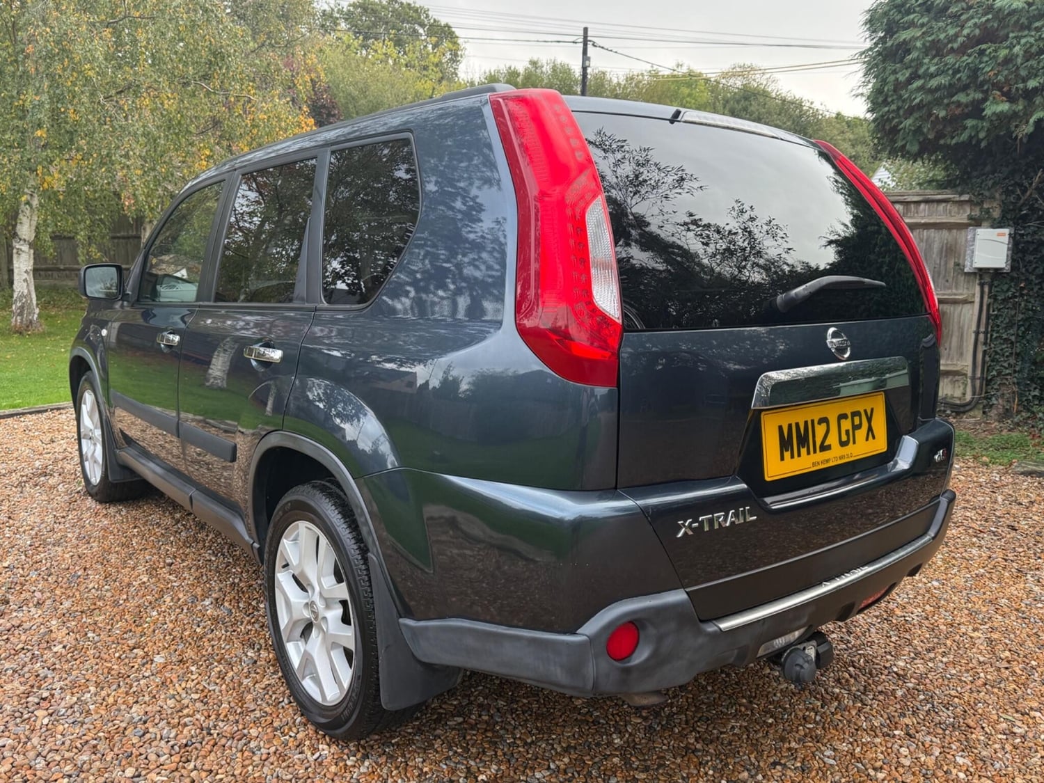 [ berth ]Nissan X-Trail